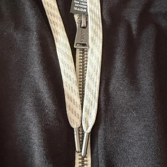 Vuori Coronado Charcoal Zip-Up Hoodie - Picture 10 of 11